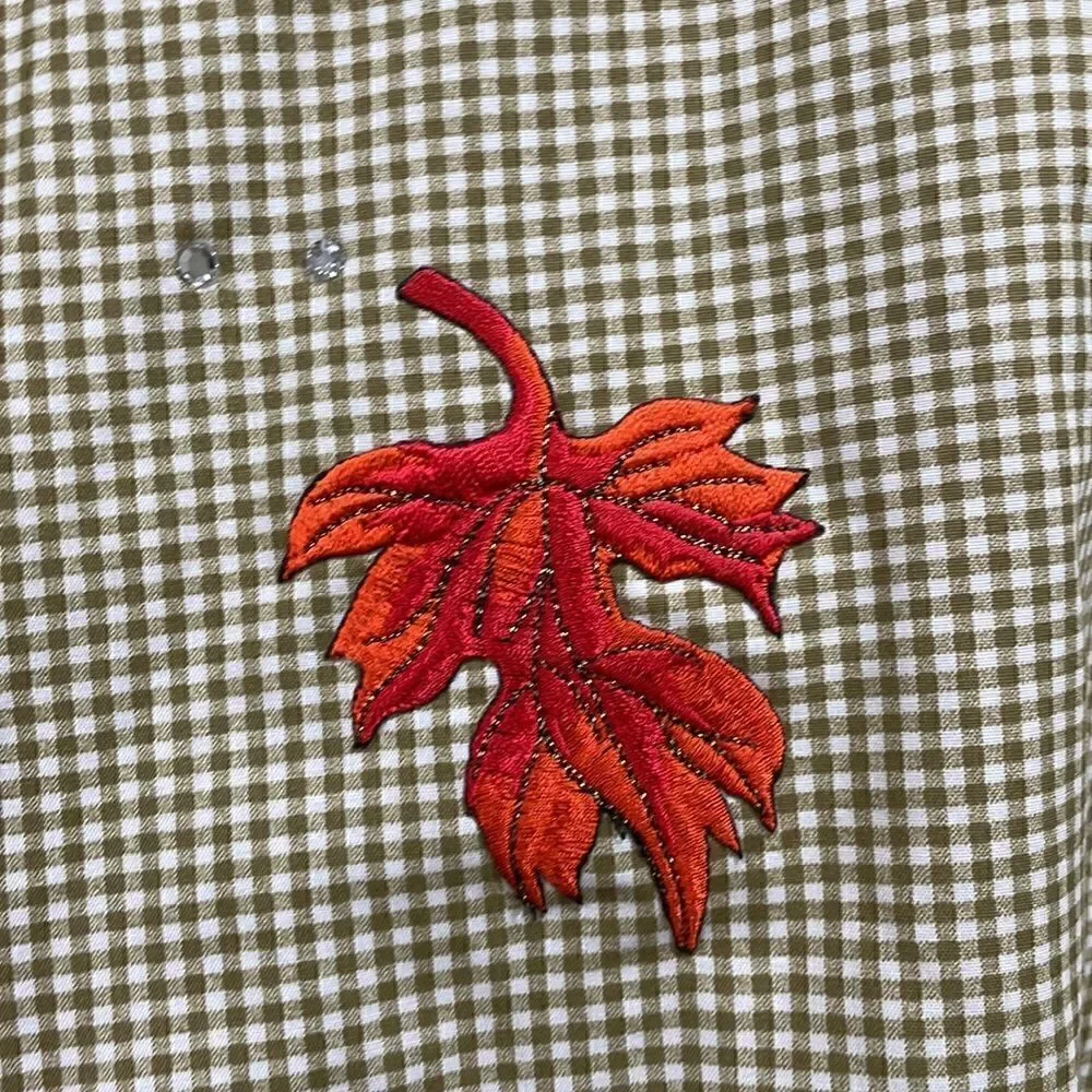 NWOT Las Olas Fall Leaves button down shirt. Size L large 12/14